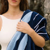 Femme serviette plage Pena rayure bleu marine